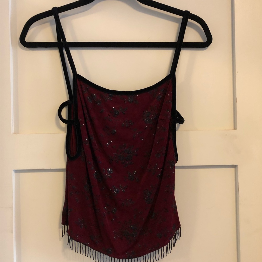 Boho + bling: velvety red meets sparkly black.